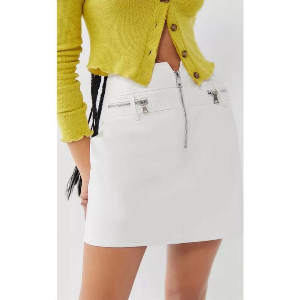 White faux leather skirt